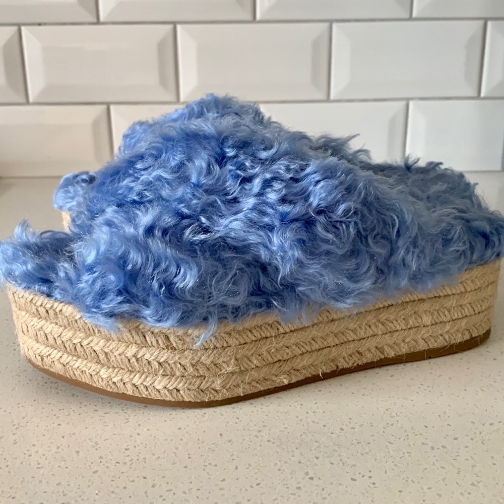 🦋 MIU MIU Wedge Shearling Fur Platform Espadrille Sandals Italian NWOT🦋 - Picture 5 of 10